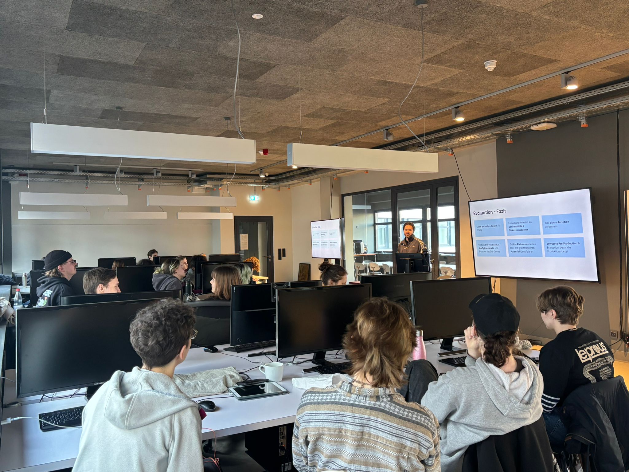 Analyzing Games with the LUNA Framework: A Session with Toukana Interactive